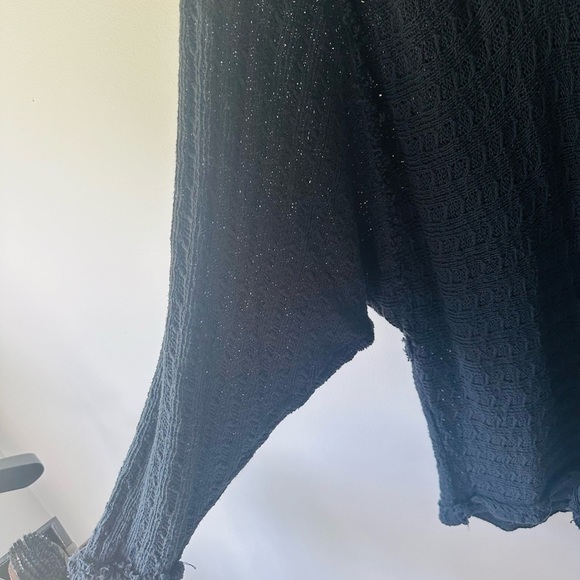 We The Free Back Fringe Trim V Neck Crochet Lightweight Sweater Boho Cotton - Picture 6 of 8